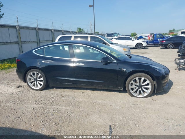 Продажа на аукционе авто 2019 Tesla Model 3 Long Range/mid Range/standard Range/standard Range Plus, vin: 5YJ3E1EAXKF321988, номер лота: 12644204