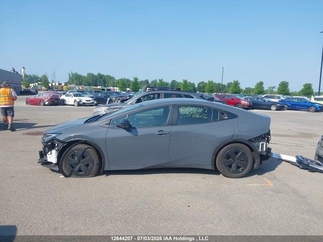 JTDACACU8T3078626 Toyota Prius Se/xse/xse Premium/night Shade