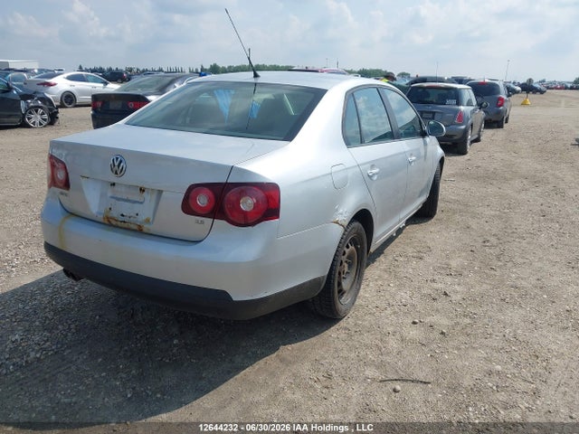 Продажа на аукционе авто 2009 Volkswagen Jetta 2.5l Comfortline, vin: 3VWJM71K79M179615, номер лота: 12644232
