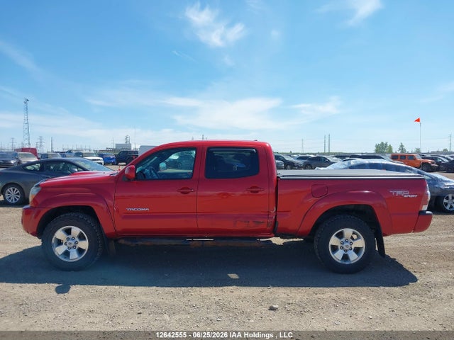 2010 Toyota Tacoma V6 მანქანა იყიდება აუქციონზე, vin: 5TEMU4FNXAZ709181, აუქციონის ნომერი: 12642555