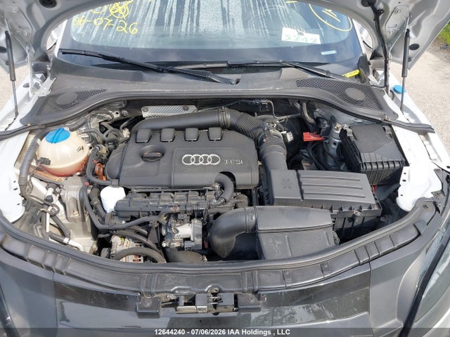 12644240 :رقم المزاد ، TRUBFAFK3A1016894 vin ، 2010 Audi Tt 2.0t مزاد بيع