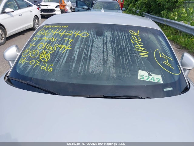 12644240 :رقم المزاد ، TRUBFAFK3A1016894 vin ، 2010 Audi Tt 2.0t مزاد بيع