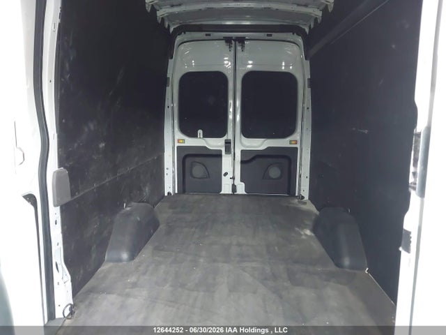 Ford Transit T-250 2023 1FTBR3X83PKB70346 Image 8