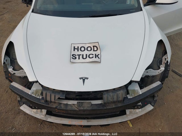 Продаж на аукціоні авто 2022 Tesla Model 3 Rwd/standard Range, vin: 5YJ3E1EA7NF321824, номер лоту: 12644269