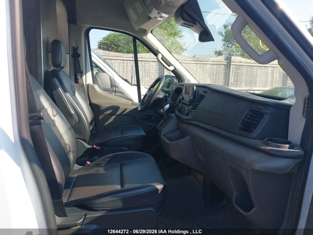 12644272 :رقم المزاد ، 1FTBR1X88NKA80157 vin ، 2022 Ford Transit T-250 مزاد بيع