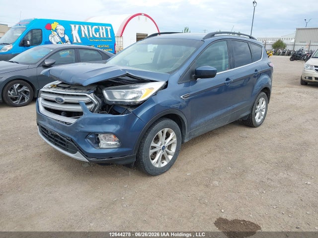 12644278 :رقم المزاد ، 1FMCU9GD5JUB77759 vin ، 2018 Ford Escape Se مزاد بيع