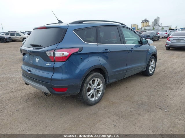 12644278 :رقم المزاد ، 1FMCU9GD5JUB77759 vin ، 2018 Ford Escape Se مزاد بيع