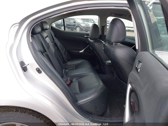 12644286 :رقم المزاد ، JTHCK262375013140 vin ، 2007 Lexus Is 250 مزاد بيع