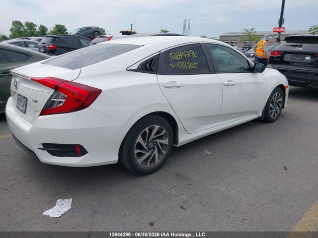 Honda CIVIC SE 2018 2HGFC2F67JH031205 Image 13