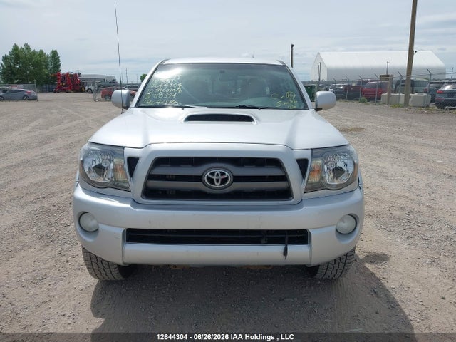 2010 Toyota Tacoma Double Cab Long Bed მანქანა იყიდება აუქციონზე, vin: 5TEMU4FN4AZ710374, აუქციონის ნომერი: 12644304