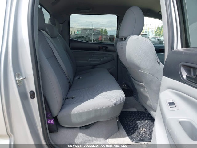 2010 Toyota Tacoma Double Cab Long Bed მანქანა იყიდება აუქციონზე, vin: 5TEMU4FN4AZ710374, აუქციონის ნომერი: 12644304