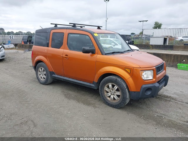 12644315 :رقم المزاد ، 5J6YH28706L800369 vin ، 2006 Honda Element Y-package مزاد بيع