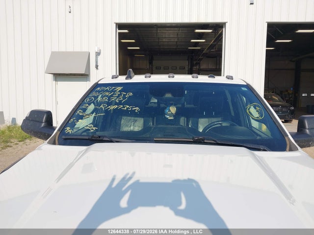 RAM 3500 Limited 2022 3C63R3SL1NG112781 Image 18
