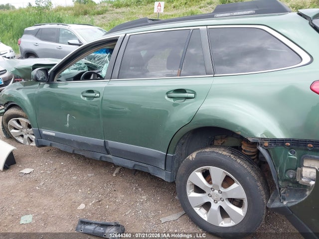 2010 Subaru Legacy Outback მანქანა იყიდება აუქციონზე, vin: 4S4BRGKC6A3335094, აუქციონის ნომერი: 12644360