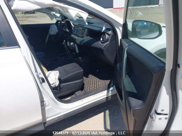 Toyota RAV4 LE 2015 2T3BFREV6FW339107 Image 6