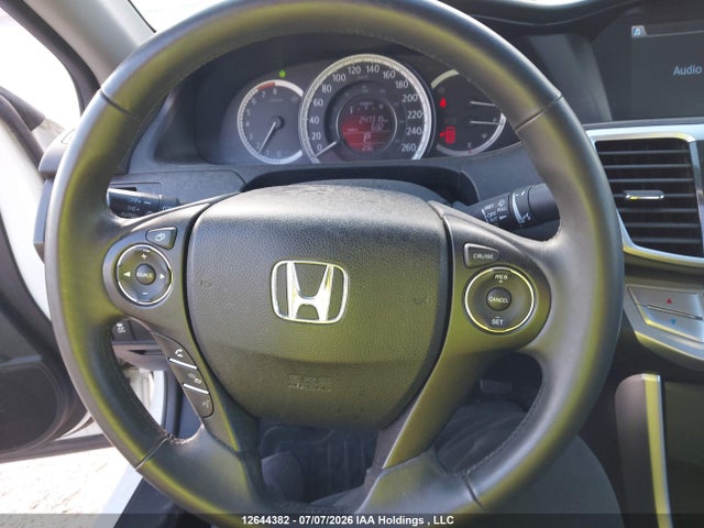 Honda Accord Ex-l 2015 1HGCR2F82FA809922 Image 16