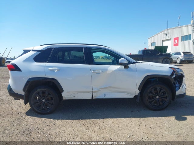 Toyota RAV4 SE 2023 2T34WRFV0PW152017 Image 13