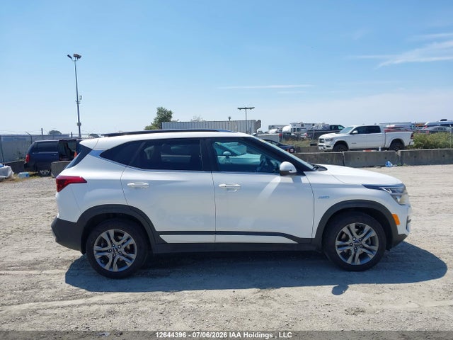 KIA SELTOS S 2022 KNDEUCAA0N7327628 Image 13