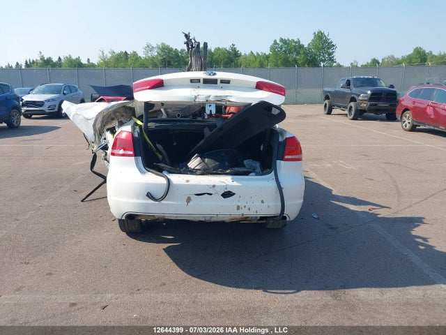 1VWAS7A31FC036638 Volkswagen Passat 1.8 Tsi Trendline