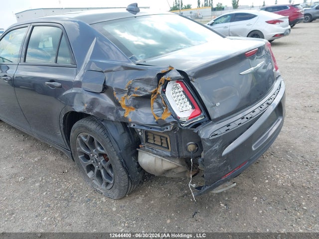 2C3CCAGG1JH250619 Chrysler 300 S
