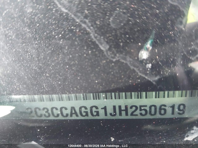 2C3CCAGG1JH250619 Chrysler 300 S
