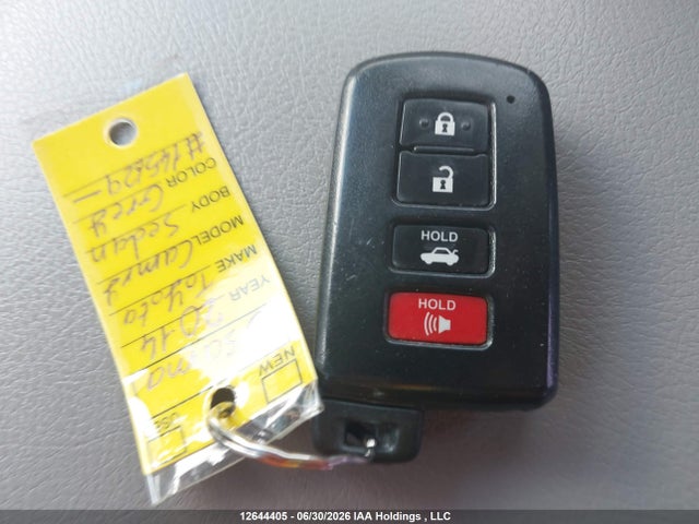 2015 Toyota Camry Hybrid/le/xle/se მანქანა იყიდება აუქციონზე, vin: 4T1BD1FK2FU145629, აუქციონის ნომერი: 12644405