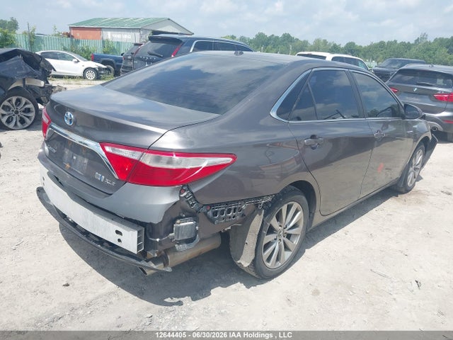 2015 Toyota Camry Hybrid/le/xle/se მანქანა იყიდება აუქციონზე, vin: 4T1BD1FK2FU145629, აუქციონის ნომერი: 12644405
