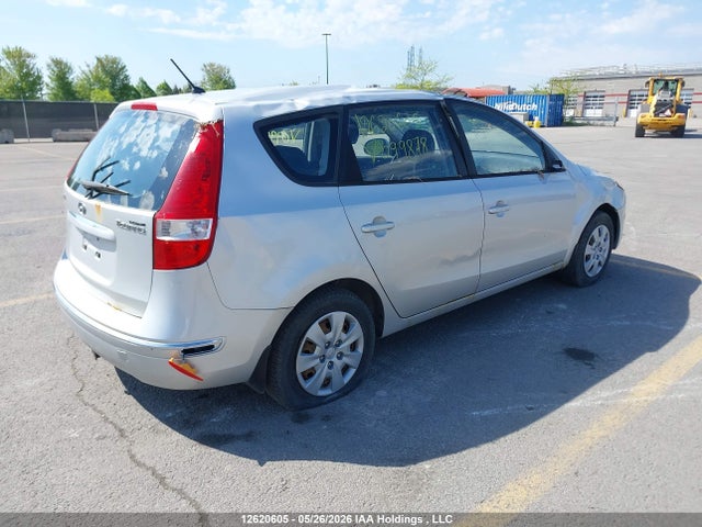 Продажа на аукционе авто 2011 Hyundai Elantra Touring Gl, vin: KMHDB8AE7BU099878, номер лота: 12620605