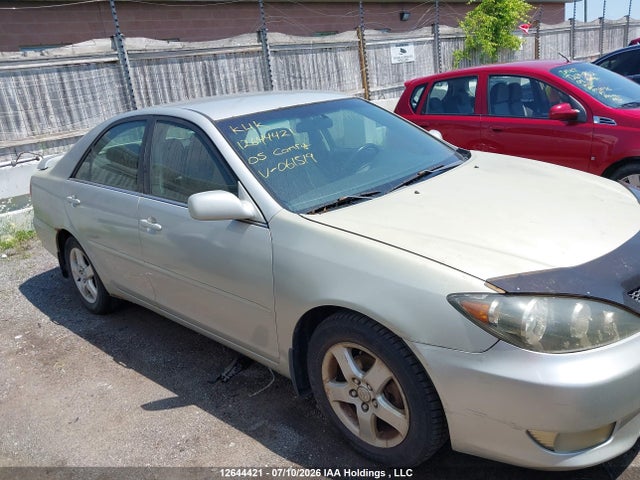 Продажа на аукционе авто 2005 Toyota Camry, vin: 4T1BE32K65U061519, номер лота: 12644421