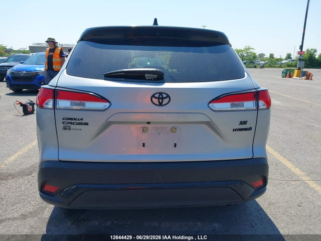 2024 Toyota Corolla Cross Hybrid Se მანქანა იყიდება აუქციონზე, vin: 7MUFBABG5RV030633, აუქციონის ნომერი: 12644429