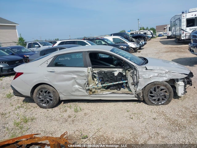 2024 Hyundai Elantra Sel მანქანა იყიდება აუქციონზე, vin: KMHLM4DG7RU712927, აუქციონის ნომერი: 12644440