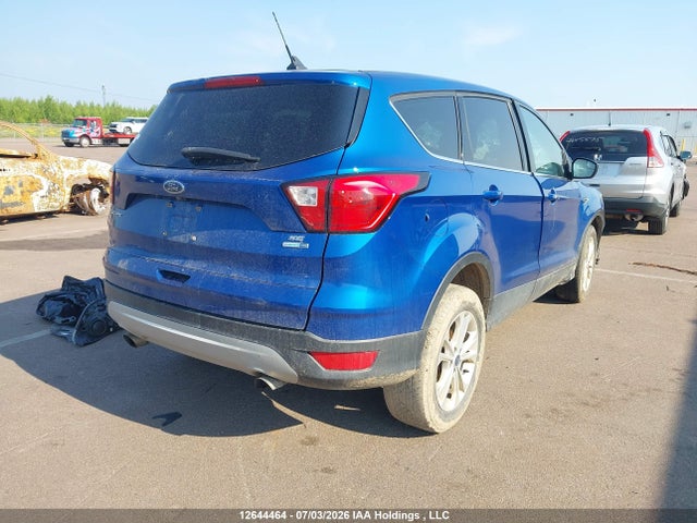 Ford ESCAPE SE 2019 1FMCU9GD3KUB88339 Image 4