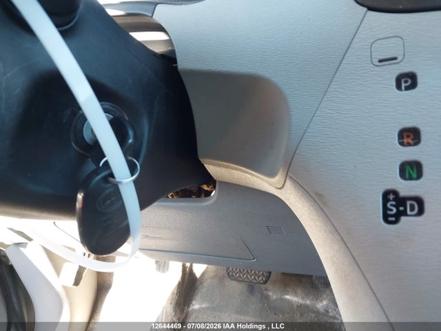2011 Toyota Sienna Xle 7 Passenger მანქანა იყიდება აუქციონზე, vin: 5TDYK3DC1BS165316, აუქციონის ნომერი: 12644469