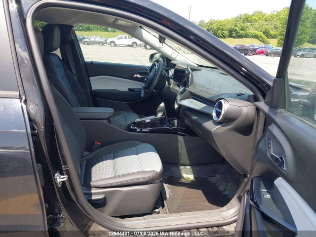 Chevrolet TRAX 1LT 2025 KL77LHE24SC317163 Image 5