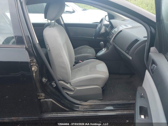 2010 Nissan Sentra 2.0/2.0s/sr/2.0sl მანქანა იყიდება აუქციონზე, vin: 3N1AB6AP0AL692135, აუქციონის ნომერი: 12644484