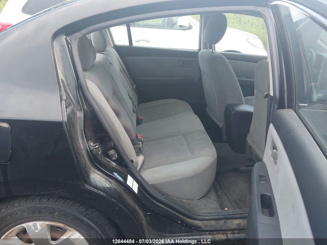 2010 Nissan Sentra 2.0/2.0s/sr/2.0sl მანქანა იყიდება აუქციონზე, vin: 3N1AB6AP0AL692135, აუქციონის ნომერი: 12644484