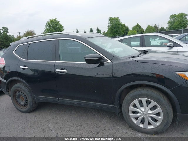 5N1AT2MV6FC866592 Nissan Rogue