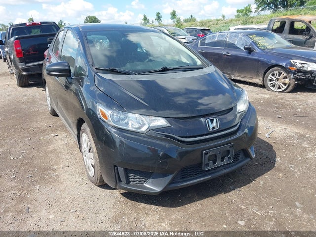 Продажа на аукционе авто 2015 Honda Fit, vin: 3HGGK5H5XFM109255, номер лота: 12644523