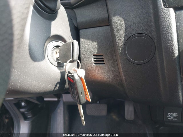 Продажа на аукционе авто 2015 Honda Fit, vin: 3HGGK5H5XFM109255, номер лота: 12644523