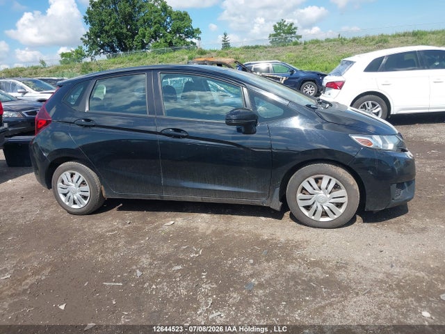 Продажа на аукционе авто 2015 Honda Fit, vin: 3HGGK5H5XFM109255, номер лота: 12644523