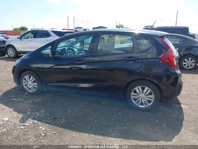 Продажа на аукционе авто 2015 Honda Fit, vin: 3HGGK5H5XFM109255, номер лота: 12644523