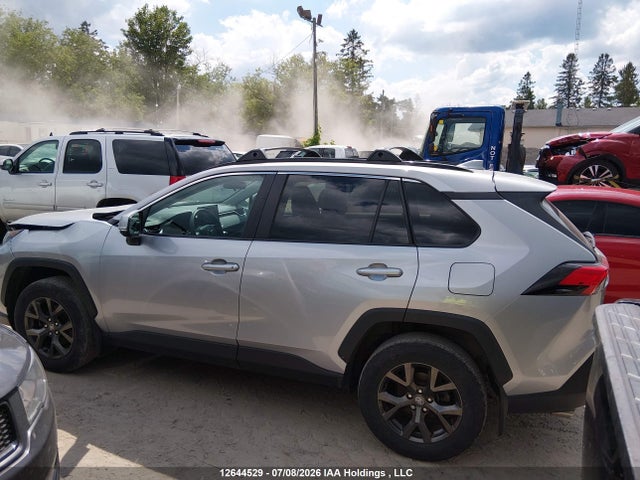 Toyota RAV4 LE 2019 2T3B1RFV9KC023726 Image 14
