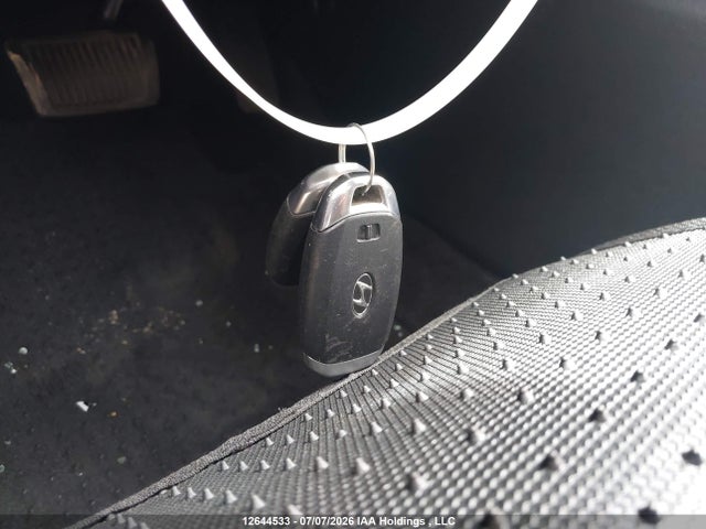Продажа на аукционе авто 2022 Hyundai Elantra Preferred Ivt, vin: KMHLM4AG7NU335109, номер лота: 12644533