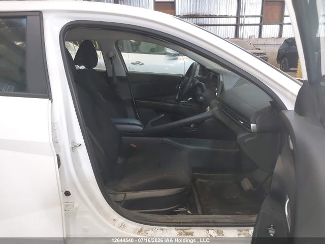 Hyundai Elantra Essential 2024 KMHLM4DGXRU825366 Image 5