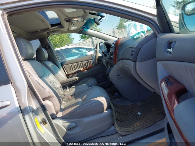 2004 Toyota Sienna Xle/xle Limited მანქანა იყიდება აუქციონზე, vin: 5TDZA22C14S132095, აუქციონის ნომერი: 12644563