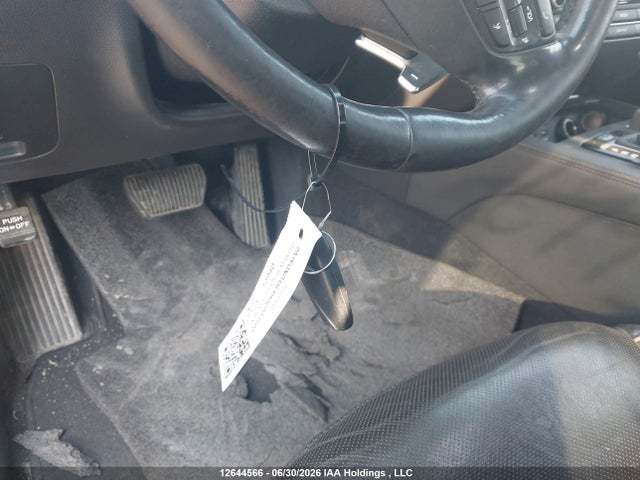 Продажа на аукционе авто 2015 Hyundai Genesis 3.8l, vin: KMHGN4JE1FU040070, номер лота: 12644566