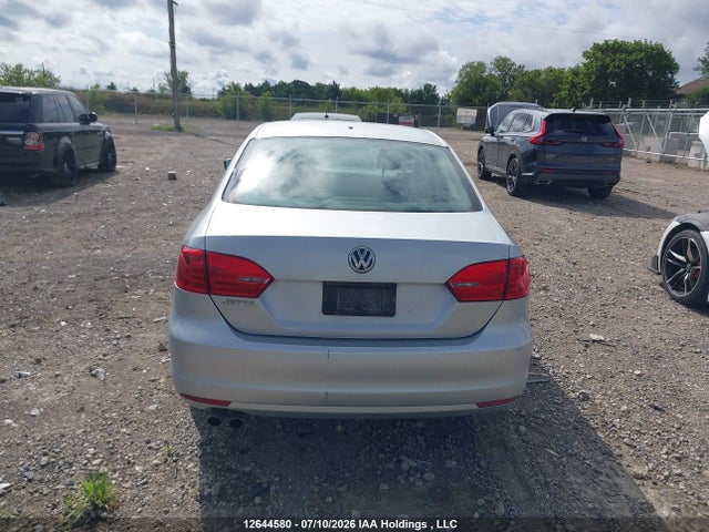 2011 Volkswagen Jetta S მანქანა იყიდება აუქციონზე, vin: 3VW2K7AJ9BM328839, აუქციონის ნომერი: 12644580