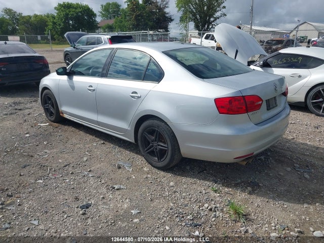 2011 Volkswagen Jetta S მანქანა იყიდება აუქციონზე, vin: 3VW2K7AJ9BM328839, აუქციონის ნომერი: 12644580