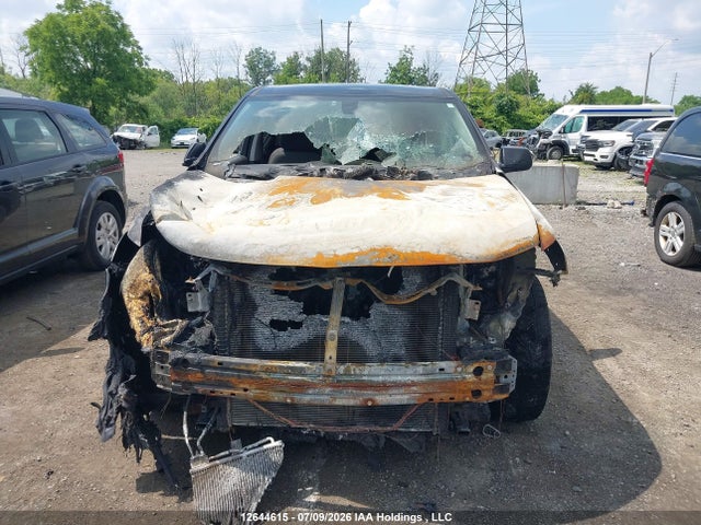 Chevrolet Traverse 2019 1GNERLKW6KJ234100 Image 6