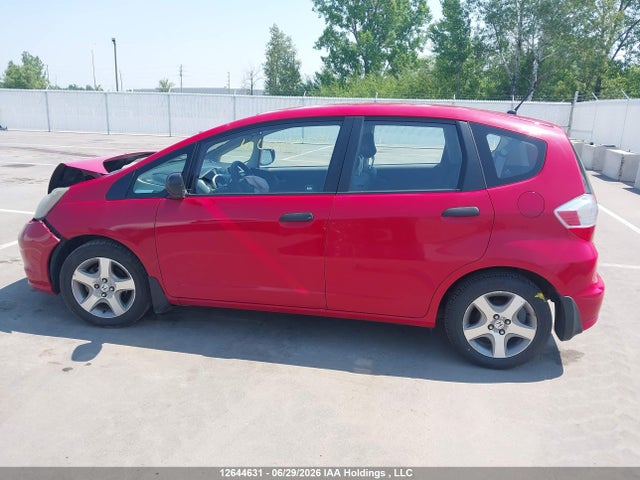 12644631 :رقم المزاد ، LUCGE8H33D3009188 vin ، 2013 Honda Fit Dx-a مزاد بيع